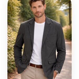 Eddie  Bauer men’s ultimate travel blazer dk charcoal Sz 38